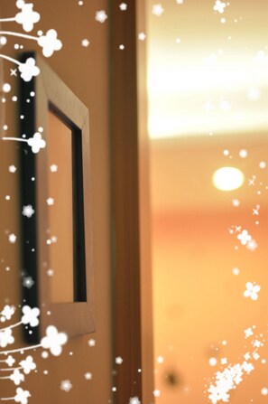 Romantic Double Room | Premium bedding, down duvets, pillow-top beds, individually decorated - Lamanca B&B (Hualien City)