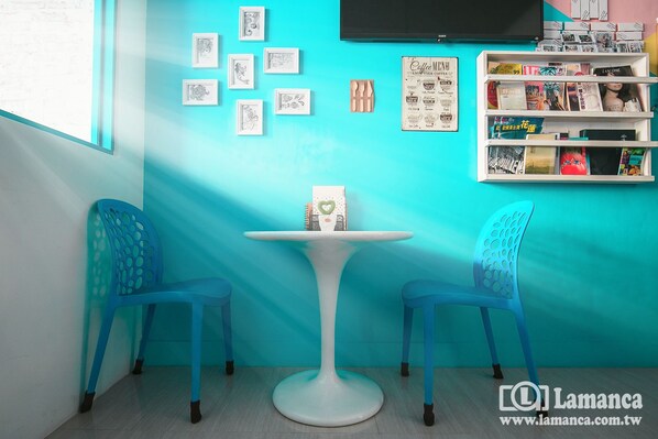 Lobby sitting area - Lamanca B&B (Hualien City)