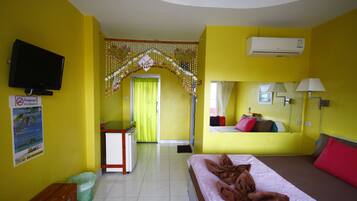 Standard Double Room | Cortinas blackout y wifi gratis