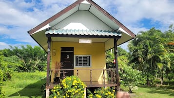 Family Room | Free WiFi