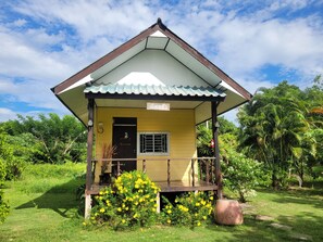 Free WiFi - Sawansang Nangkeaw Resort (Pak Thong Chai)