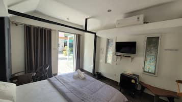 Deluxe Room | Free WiFi