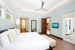 8 bedrooms, in-room safe, free WiFi, bed sheets