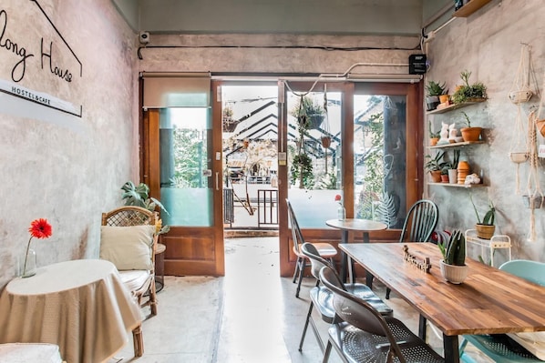 Restaurant - Klong House Hostel (Bangkok)