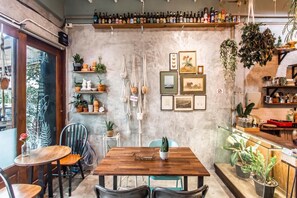 Restaurant - Klong House Hostel (Bangkok)
