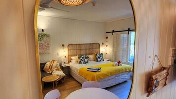 1 bedroom, desk, iron/ironing board, free WiFi