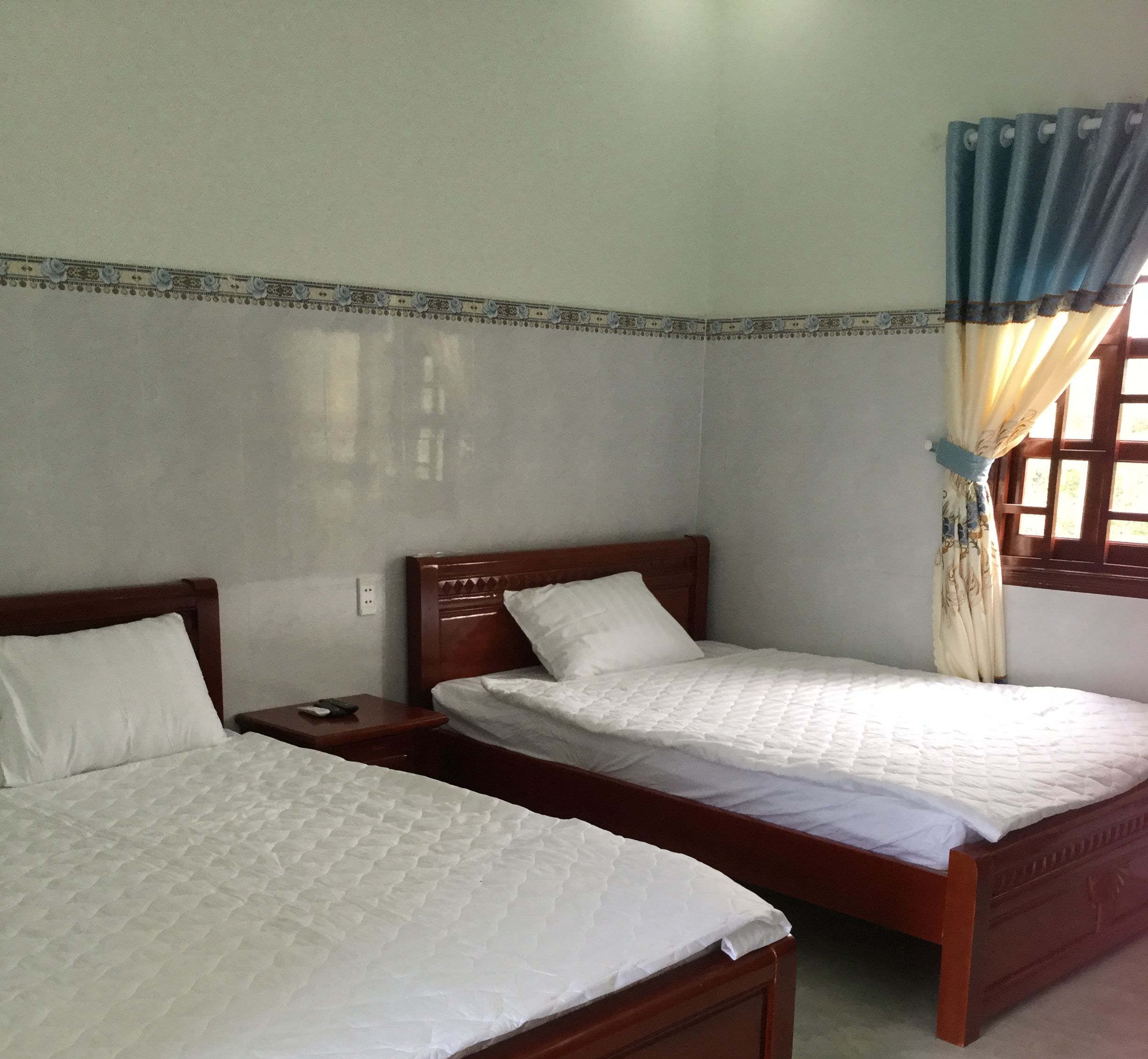 1 bedroom, desk, laptop workspace, iron/ironing board