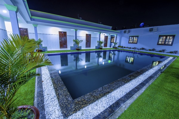 Outdoor pool