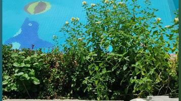 Desk, laptop workspace, iron/ironing board, free WiFi