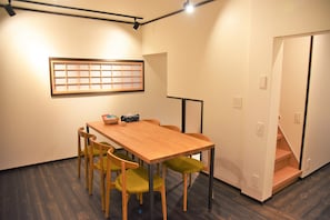 Private Vacation Home | In-room dining - Chika Kaigen (Kyoto)