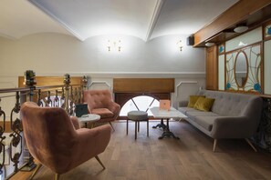 Flat-screen TV - Hotel ovo malo duše (Sarajevo)