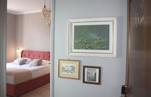 Double or Twin Room | Premium bedding, in-room safe, desk, soundproofing - Hotel ovo malo duše (Sarajevo)