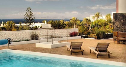 CASA JUANITA by Buenavilla | Exclusive apartment with private pool