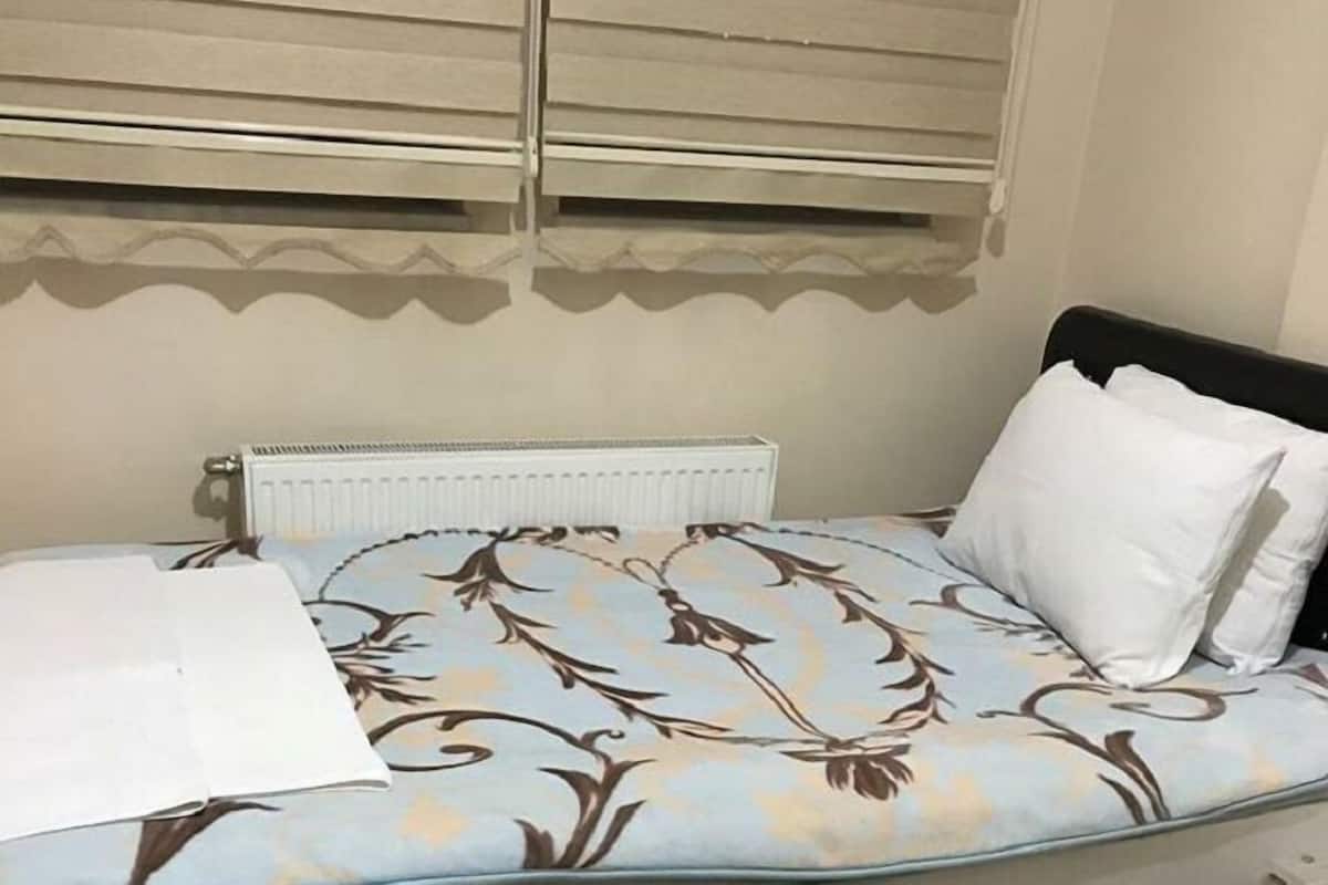 Ropa de cama de alta calidad y wifi gratis