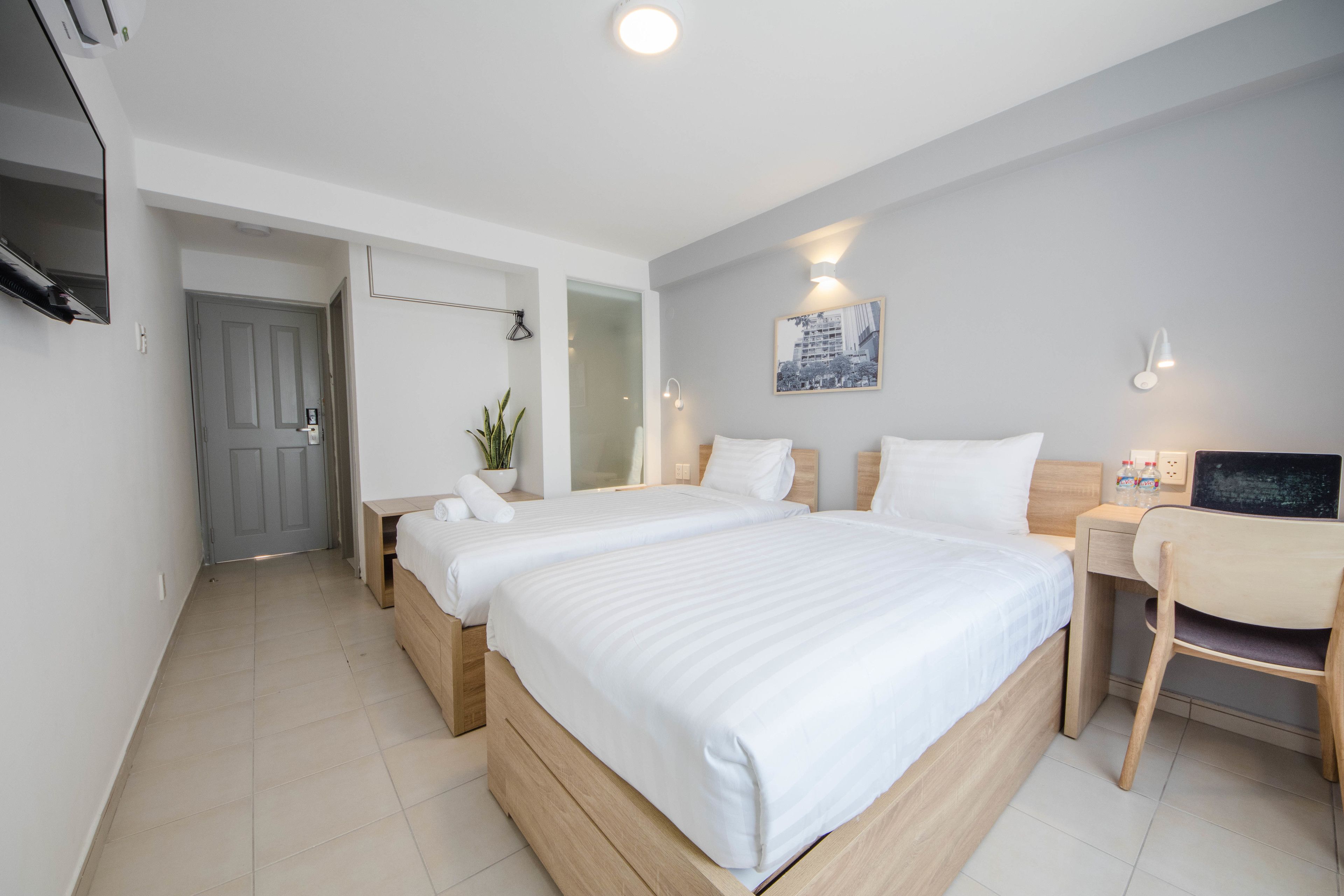 twin room, 2 single beds | minibar, in-room safe, desk, blackout curtains