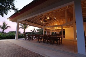 Bar (on property) - Les Manguiers de Guéréo (Guereo)