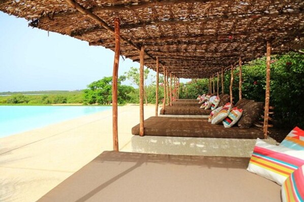 Suite superior, alberca privada, vista al jardín | Vista desde la habitación