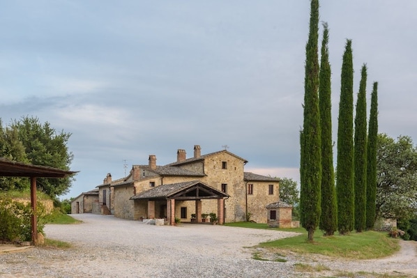 Facciata della struttura