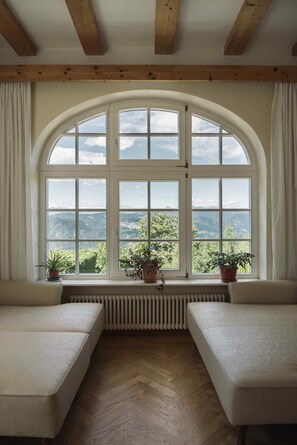 双人护理室、桑拿、热水浴缸、湿蒸房、身体护理、热石按摩