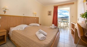 In-room safe, iron/ironing board, free WiFi - Poseidon Beach Hotel - All Inclusive (Zakynthos)