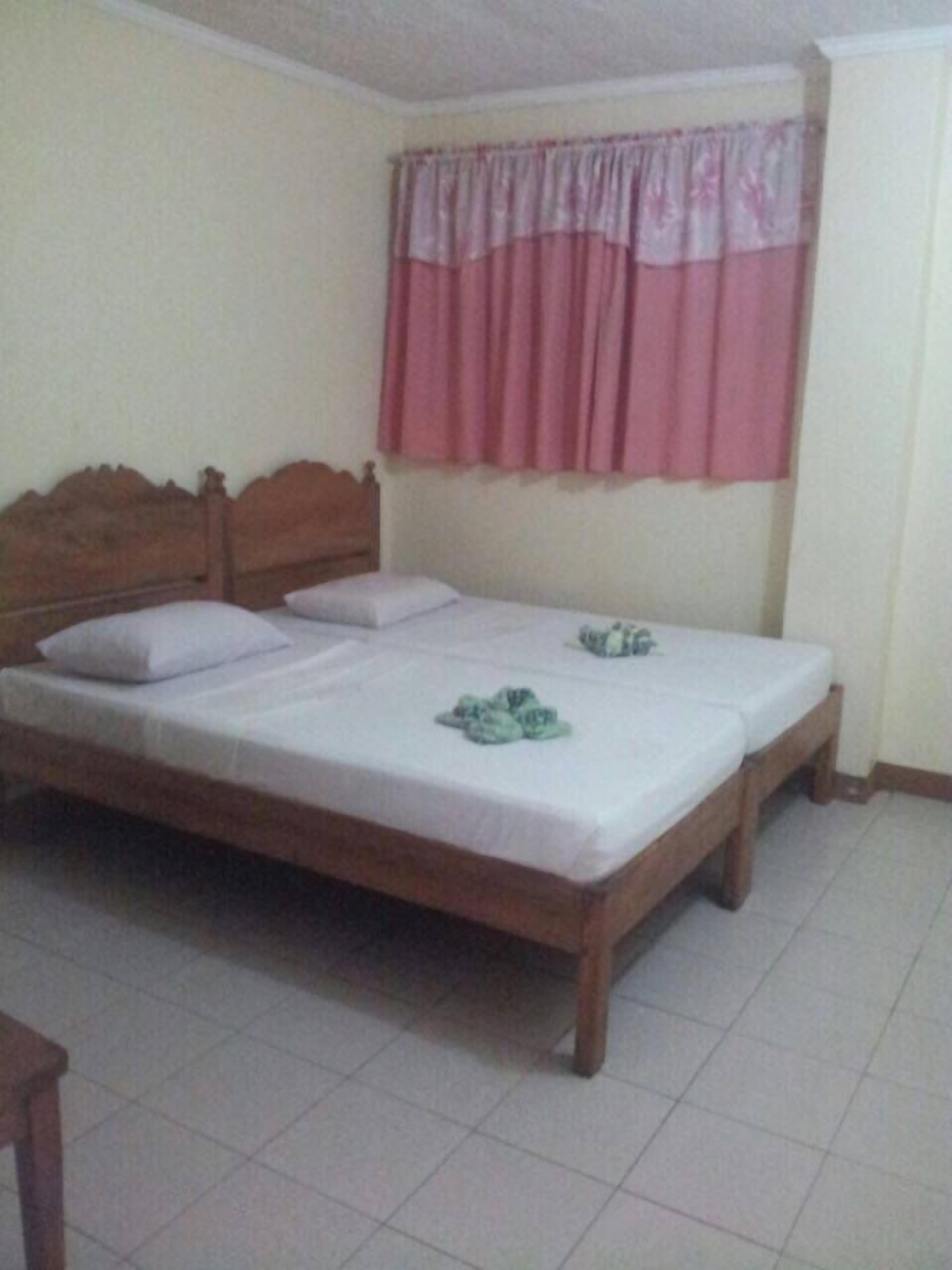 Double Room | 1 bedroom, desk