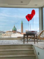 Bañera de hidromasaje interior