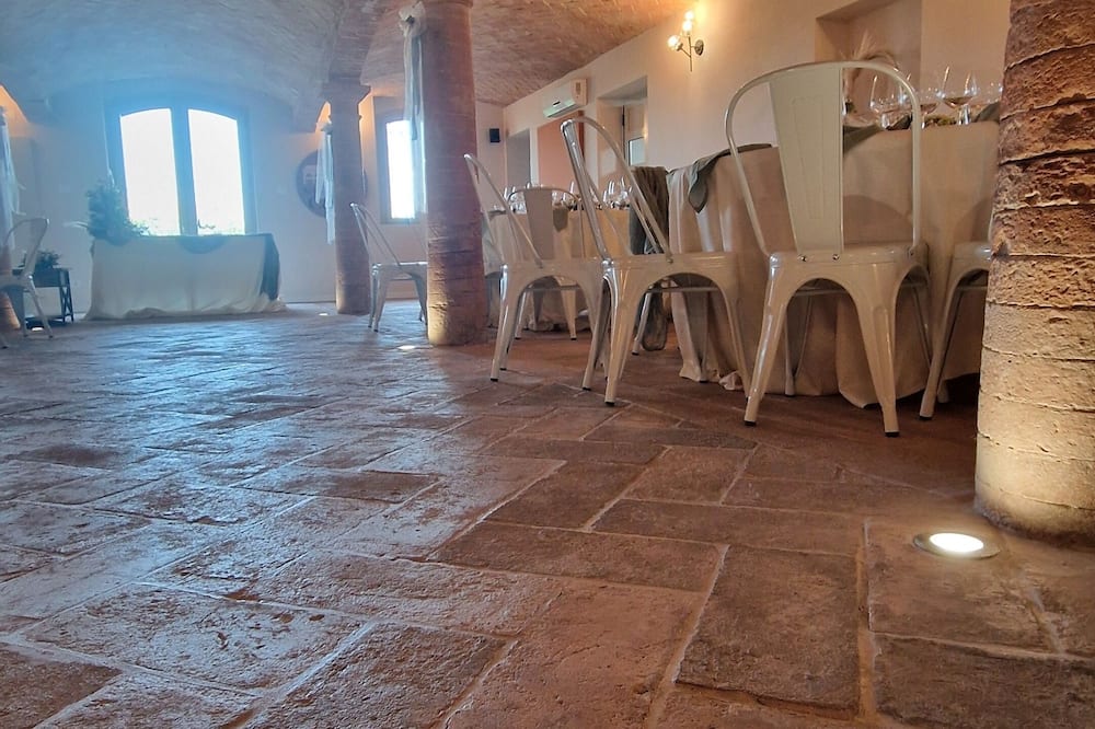 Antico Casale Caroli