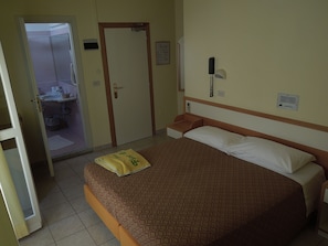 In-room safe, desk, free WiFi, bed sheets