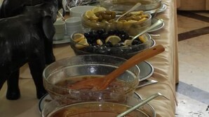 Buffet - Sim-er Hotel (Kars)
