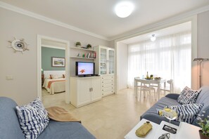 Living area - Apartment Kant by VillaGranCanaria (Las Palmas de Gran Canaria)
