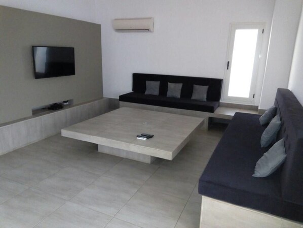 Apartment | Living room | TV - Assinie Weekend Lodge (Assinie)