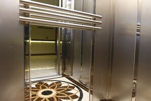 Interior detail - Royal Bilgic Hotel (Kirklareli)