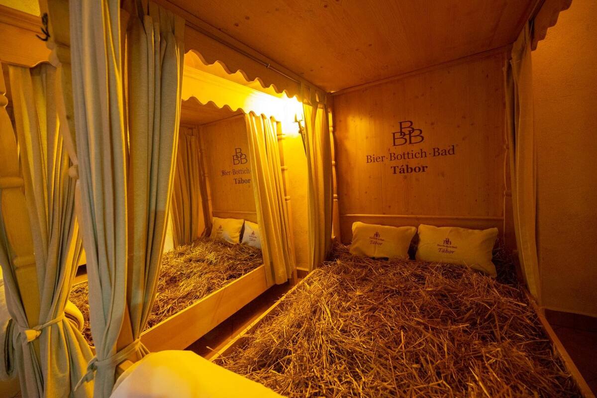 minibar, in-room safe, desk, laptop workspace