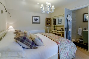 Casa superior, con acceso para personas discapacitadas, baño en la habitación