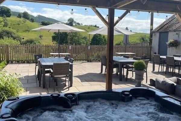Superior House, Accessible, Ensuite | Garden