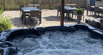 The Grousemoor Country House