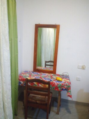 Room amenity - Lagoon Beach Resort (Talalla)