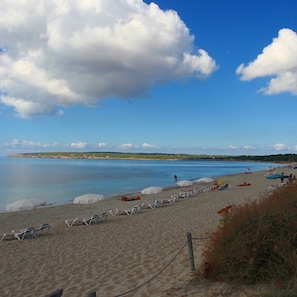 Beach nearby - Bungalow Es Pins (Formentera)
