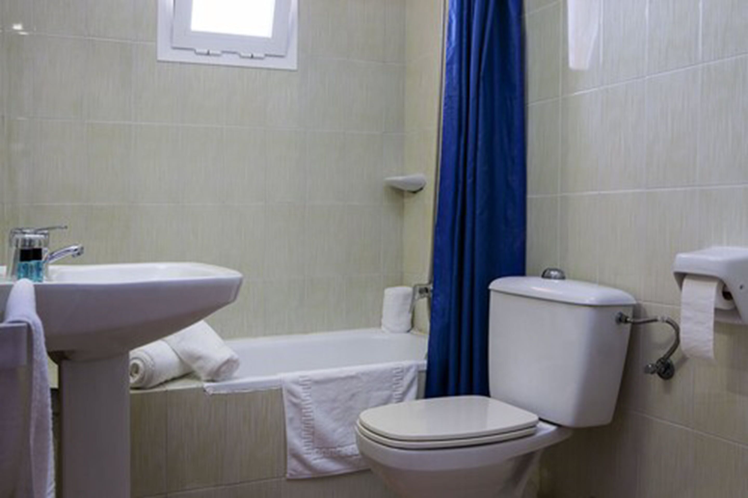 Foto - Hostal Es Pi - Emar Hotels