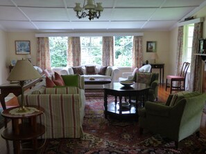 Living area - Rondo Retreat Centre (Kakamega)