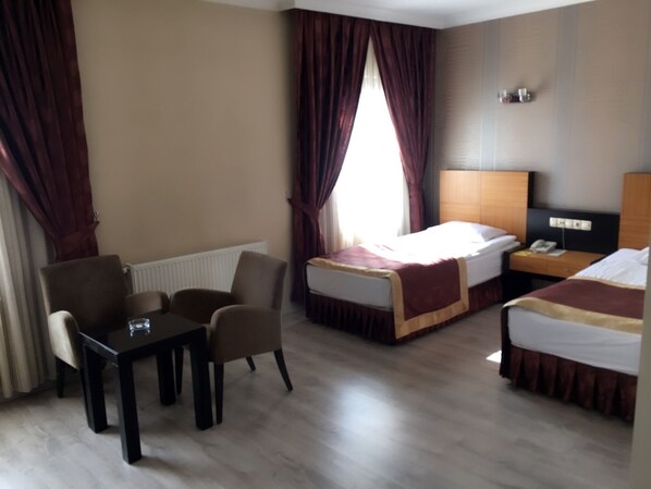 Triple Room | Minibar, desk, free WiFi - Anatolia Boutique Hotel (Malatya)