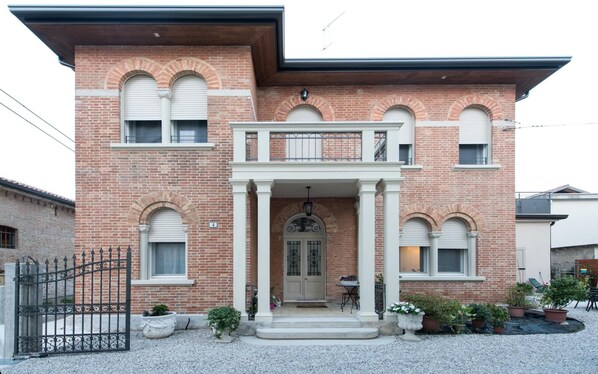 Exterior - Dafne B&B (Treviso)