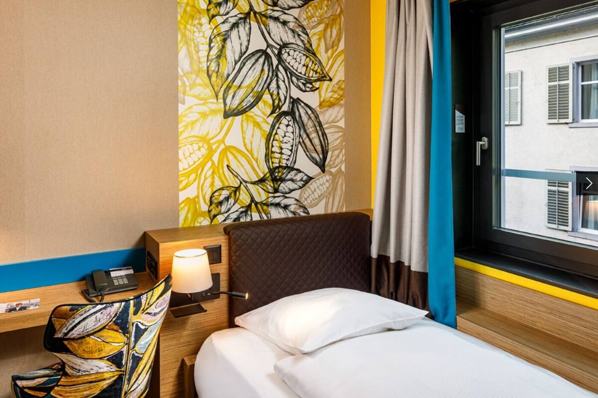 Chambre Simple Supérieure, 1 lit une place