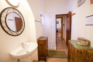 Apartment | Badezimmer | Dusche