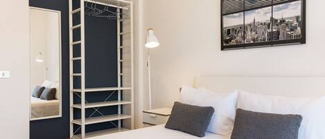 2 bedrooms, free cots/infant beds, free WiFi, bed sheets