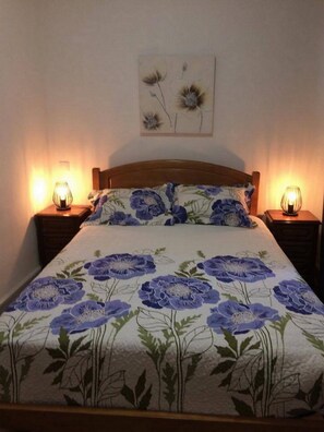 3 多间卧室、熨斗/熨衣板、旅行婴儿床、WiFi