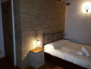Quadruple Room | In-room safe, desk, soundproofing, free WiFi - Agriturismo Passo dei Briganti (Agrigento)
