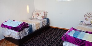 Room - Taghazout surf house (Taghazout)