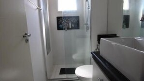 Apartamento estándar, 2 habitaciones | Baño