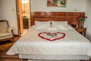 Minibar, in-room safe, desk, rollaway beds - Hotel Tikary (Arequipa)